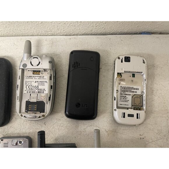 LOT OF 9 CELL PHONES SAMSUNG LG MOTOROLA HTC ALCATEL ETC SOLD AS IS F6.5 - Picture 10 of 10